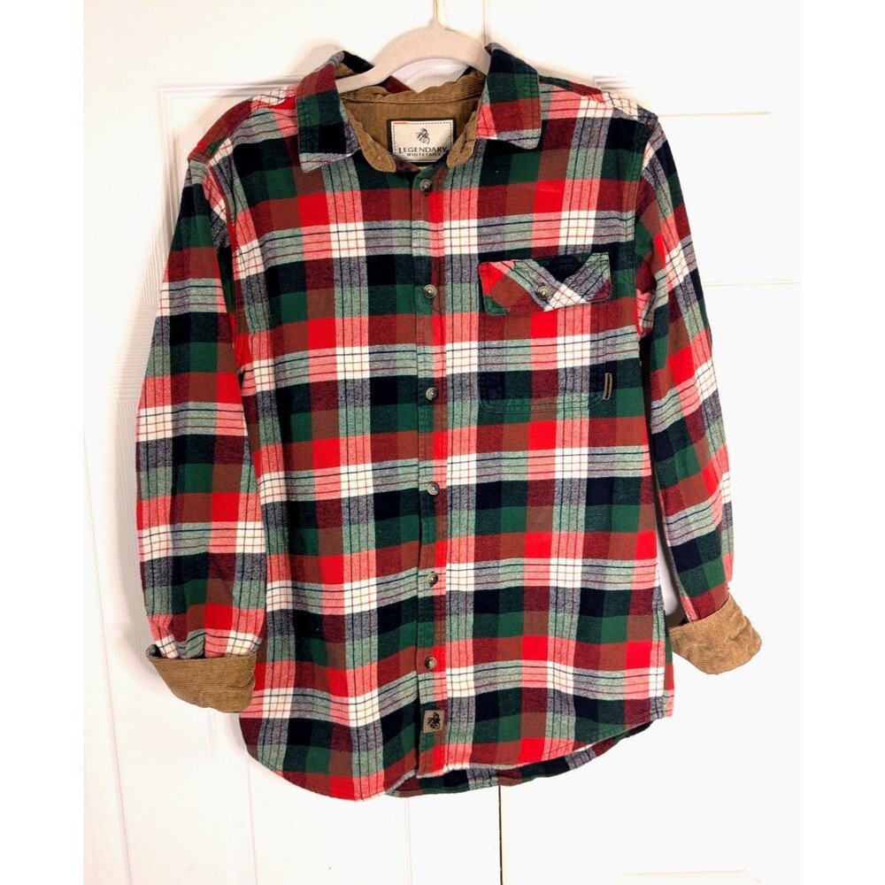 Legendary Whitetails Buck Camp Flannel Shirt Men’s Medium Red Black Green Plaid